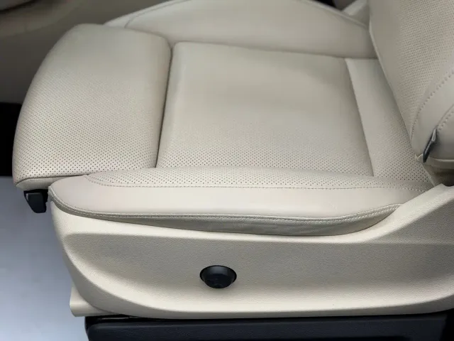 Mercedes-Benz V-Class — Фото автомобиля 24