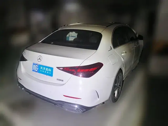 Mercedes-Benz C-Class — Фото автомобиля 2