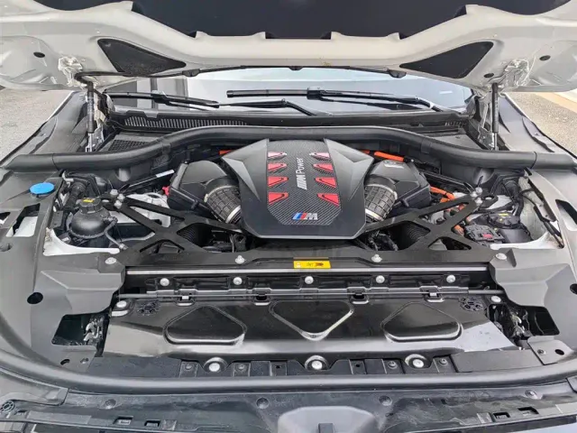 BMW XM — Фото автомобиля 17