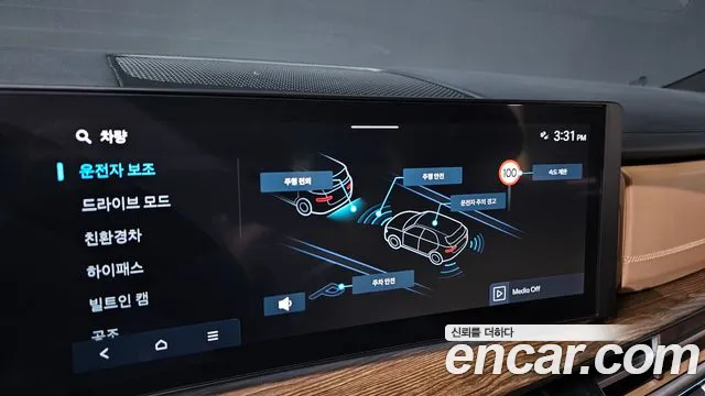 Hyundai Santa Fe — Фото автомобиля 23
