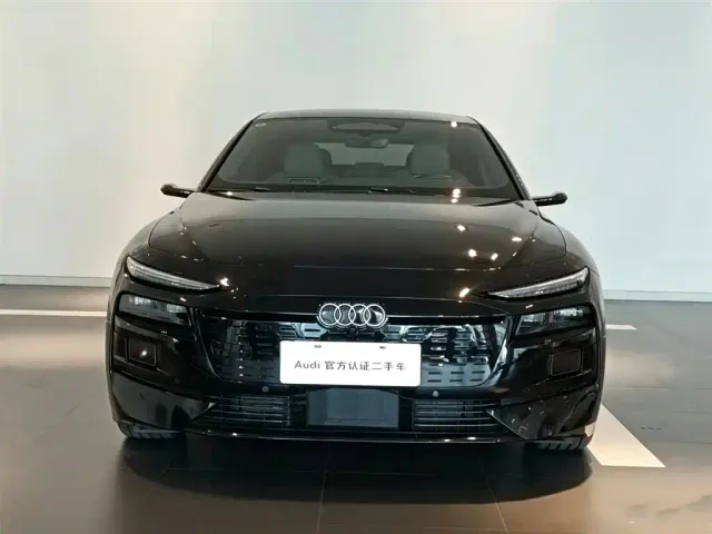 Audi A6L e-tron — Фото автомобиля 2