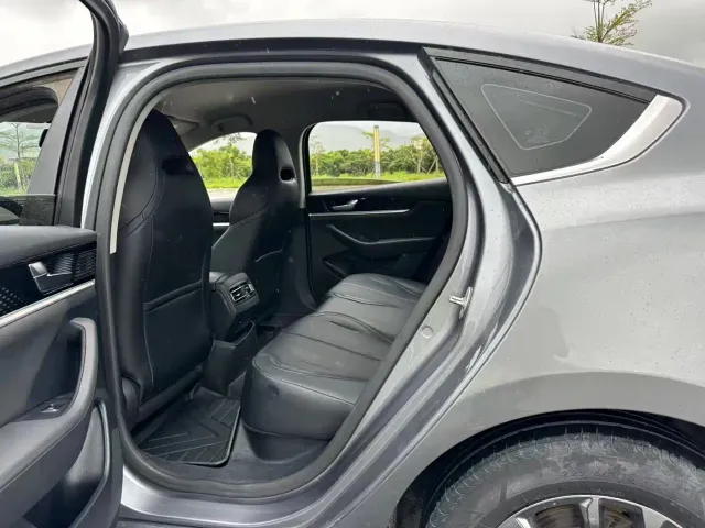 BYD Qin PLUS — Фото автомобиля 24
