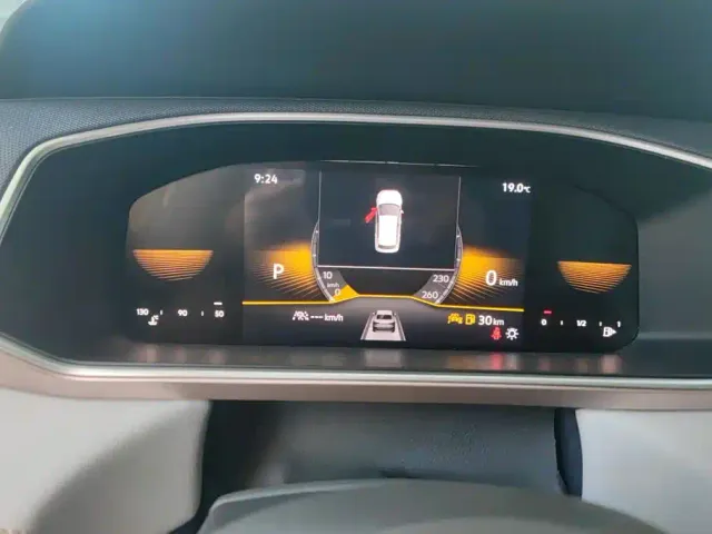 Volkswagen Tharu — Фото автомобиля 14
