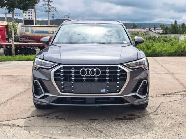 Audi Q3 — Фото автомобиля 3