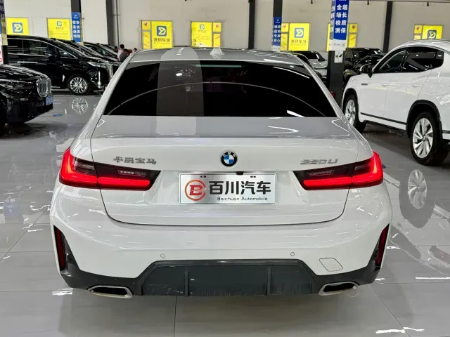 BMW 3 Series — Фото автомобиля 10