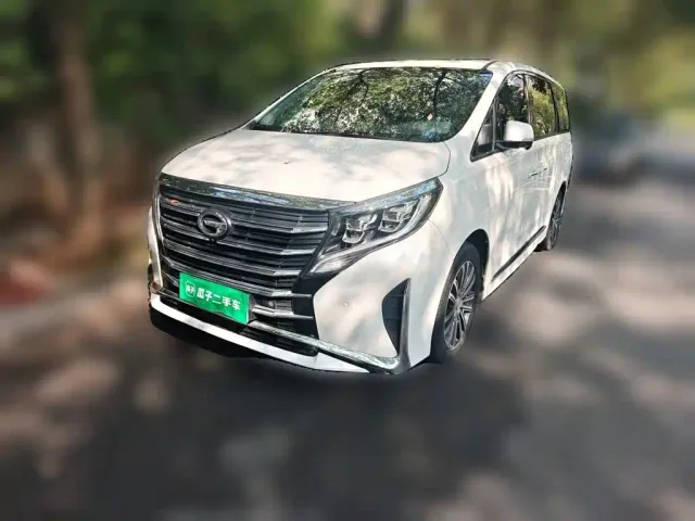 Фотография автомобиля — GAC Trumpchi M8