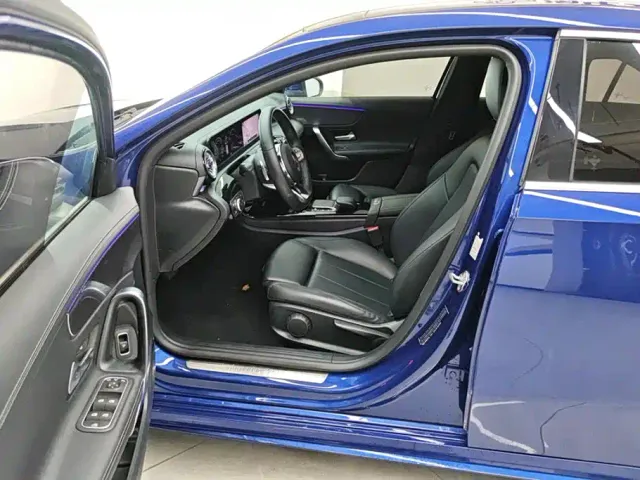Mercedes-Benz A-Class — Фото автомобиля 9
