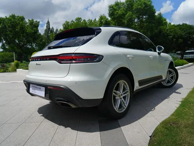 Porsche Macan — Фото автомобиля 13