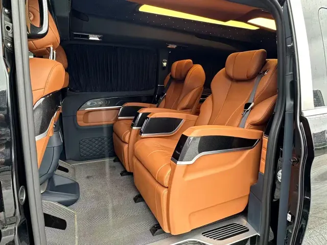 Mercedes-Benz V-Class — Фото автомобиля 8