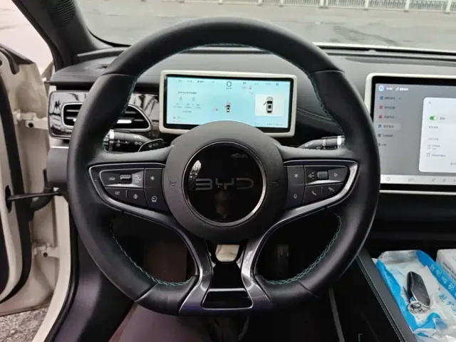 BYD Seal 06 — Фото автомобиля 15