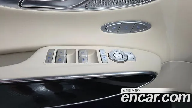 Genesis GV70 2.2 Дизель AWD — Фото автомобиля 12