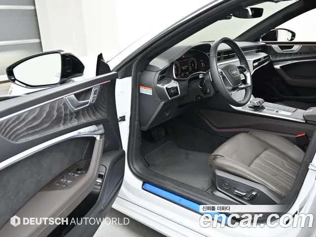 Audi A7 4K — Фото автомобиля 11