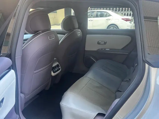 Changan Qiyuan A06 — Фото автомобиля 4