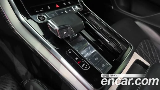 Audi Q7 55 TFSI quattro Premium — Фото автомобиля 9