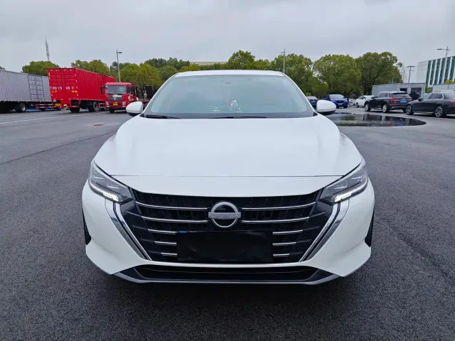 Фотография автомобиля — Nissan Sylphy