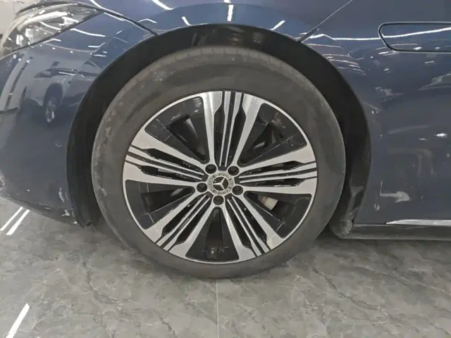 Mercedes-Benz EQS — Фото автомобиля 22