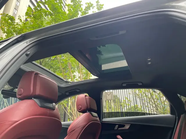 Audi Audi A4L 2024 40 TFSI Luxury Dynamic — Фото автомобиля 9