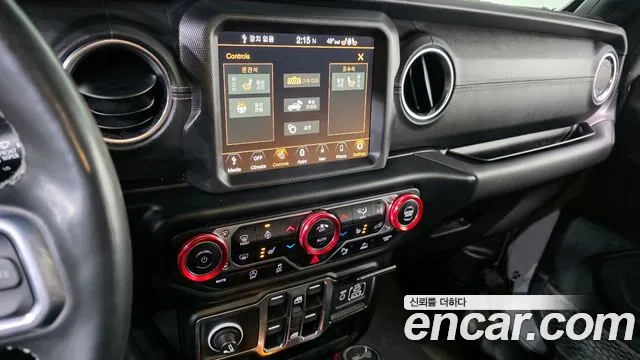 Jeep Wrangler Wrangler (JL) 2.0 Overland 4 двери — Фото автомобиля 14