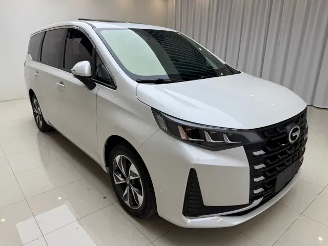 GAC Trumpchi M6 — Фото автомобиля 3