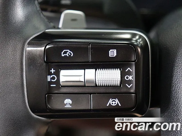 Hyundai Grandeur GN7 — Фото автомобиля 11