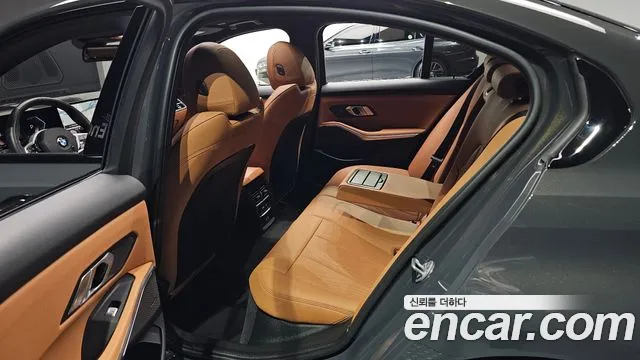 BMW 3 Series — Фото автомобиля 15