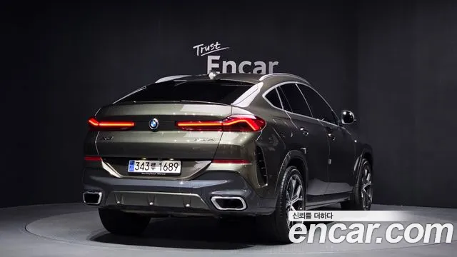BMW X6 xDrive40i M Sport — Фото автомобиля 2