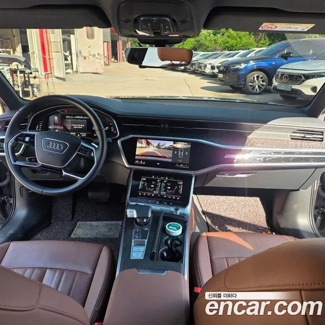Audi A6 C8 — Фото автомобиля 15