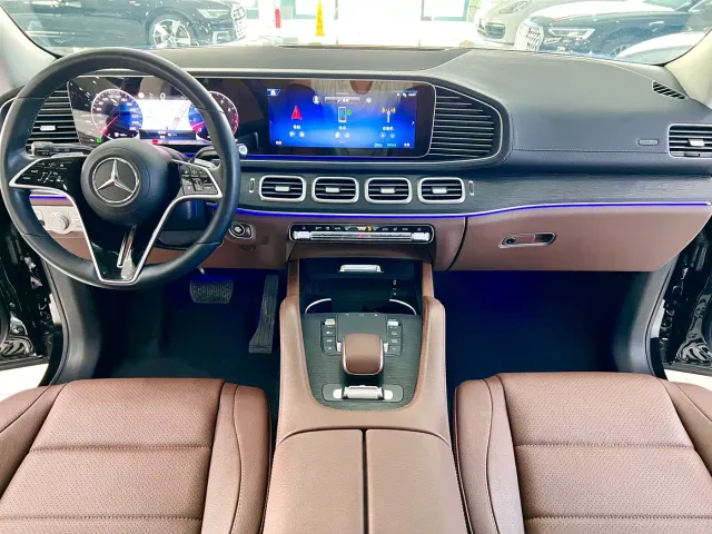Mercedes-Benz GLS-Class — Фото автомобиля 9