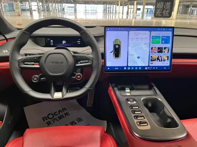 Xiaomi SU7 — Фото автомобиля 10