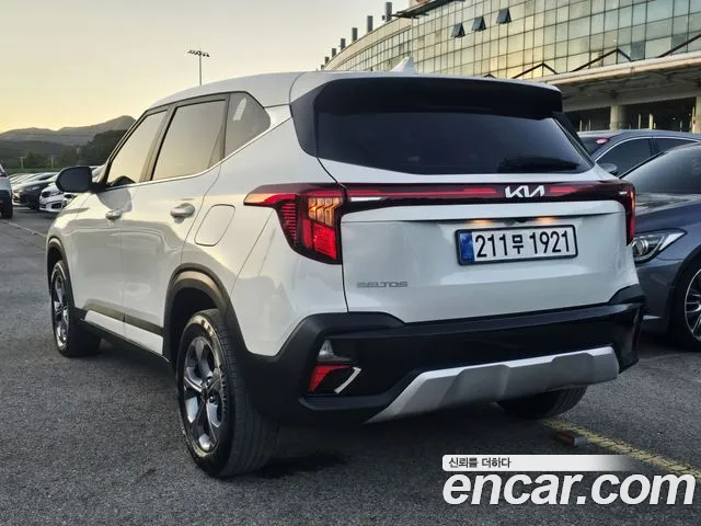 Kia Seltos New — Фото автомобиля 4