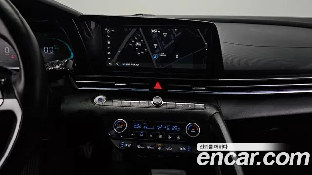 Hyundai Avante CN7 — Фото автомобиля 20