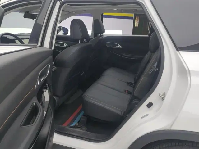 Changan X7 Plus — Фото автомобиля 11