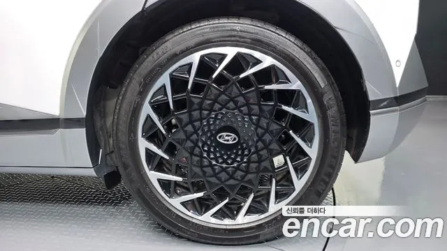 Hyundai Ioniq5 Ioniq5 Long Range AWD — Фото автомобиля 19
