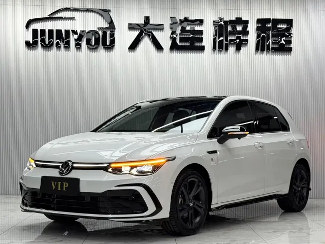 Фотография автомобиля — Volkswagen Golf