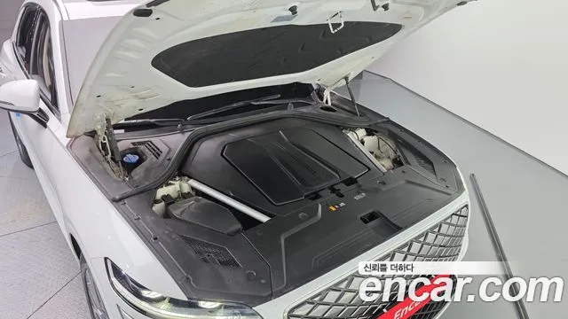 Genesis GV70 Electrified — Фото автомобиля 6