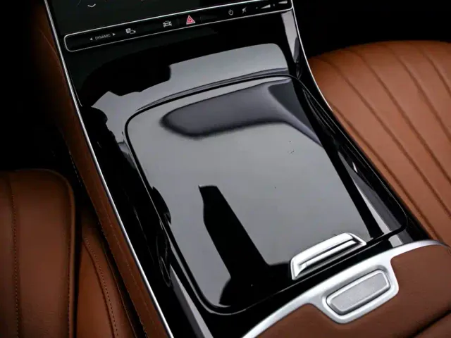 Mercedes-Benz S-Class — Фото автомобиля 10