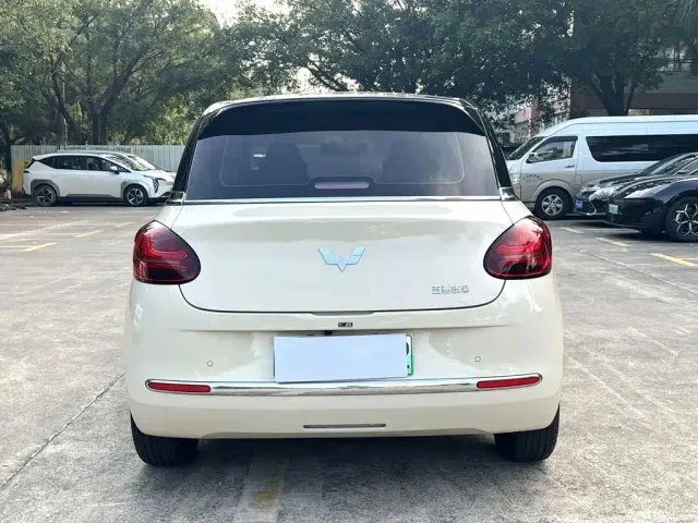 Wuling Bingo — Фото автомобиля 8