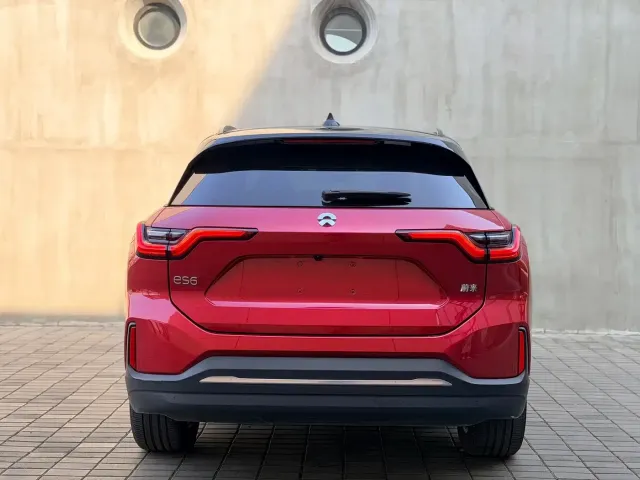 Nio ES6 — Фото автомобиля 6