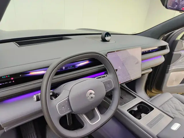 Nio ES8 — Фото автомобиля 15