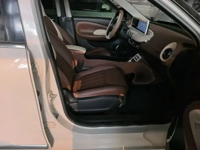 Wuling Bingo — Фото автомобиля 24