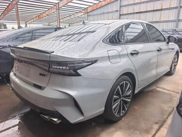 Chery Arrizo 8 — Фото автомобиля 10