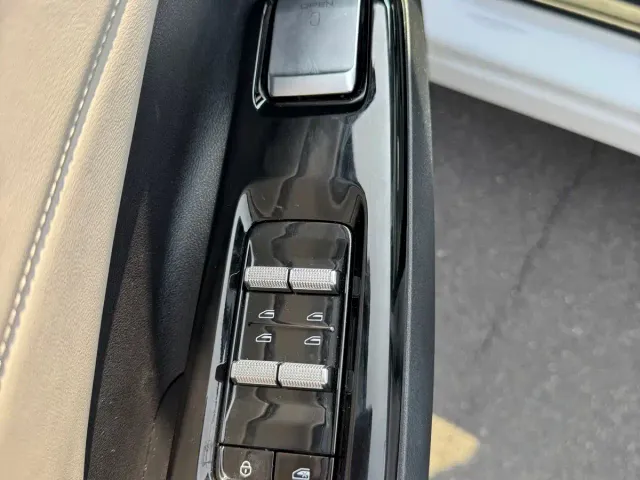 Geely Galaxy L7 — Фото автомобиля 16