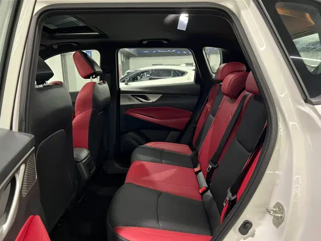Changan CS35 Plus — Фото автомобиля 10
