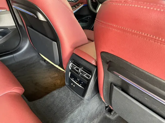 BMW 3 Series — Фото автомобиля 21