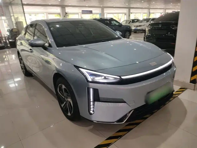 Geely Galaxy L6 — Фото автомобиля 21
