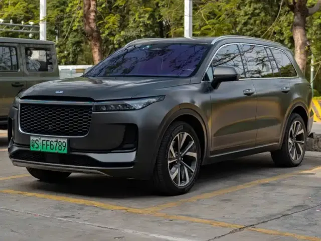 Фотография автомобиля — Li Auto ONE