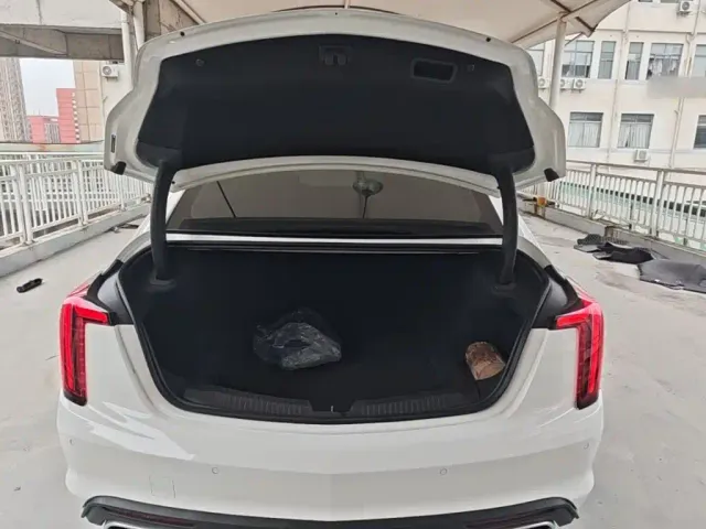 Cadillac CT5 — Фото автомобиля 18