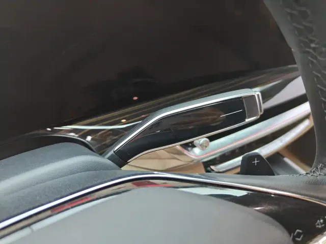 Cadillac XT5 — Фото автомобиля 8