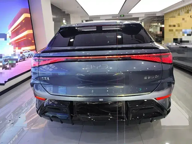 BYD Sealion 07 EV — Фото автомобиля 5