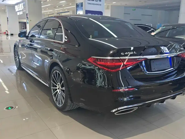 Mercedes-Benz S-Class — Фото автомобиля 11
